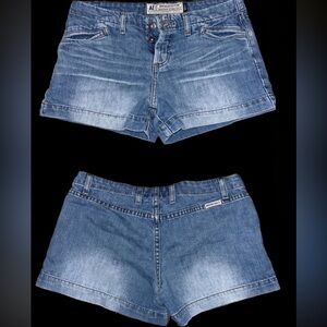 American Eagle Outfitters Blue Jean Shorts Classic Denim Style